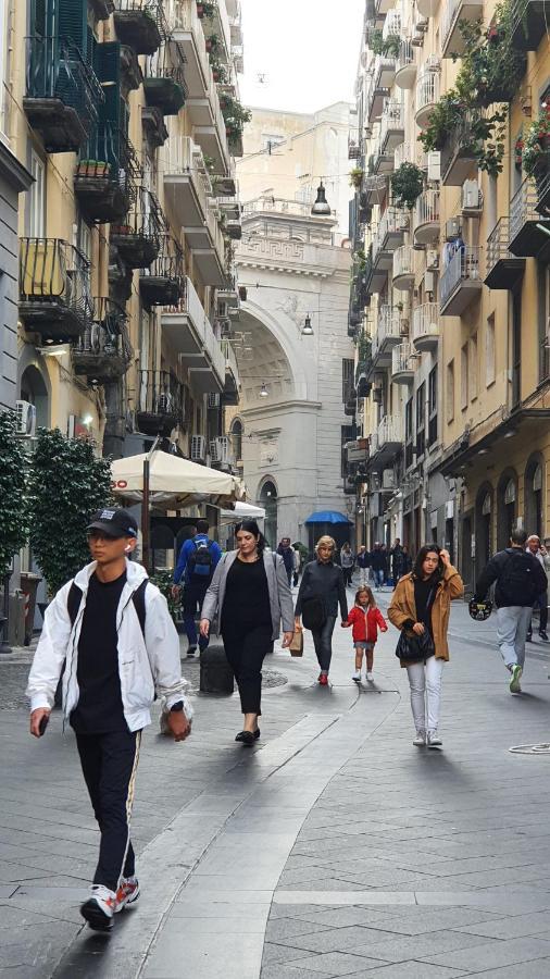 Casa Rosi Nel Cuore Di Napoli Appartement Buitenkant foto
